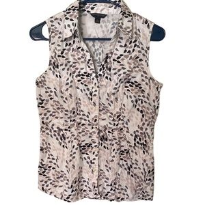 Banana Republic sleeveless top Small